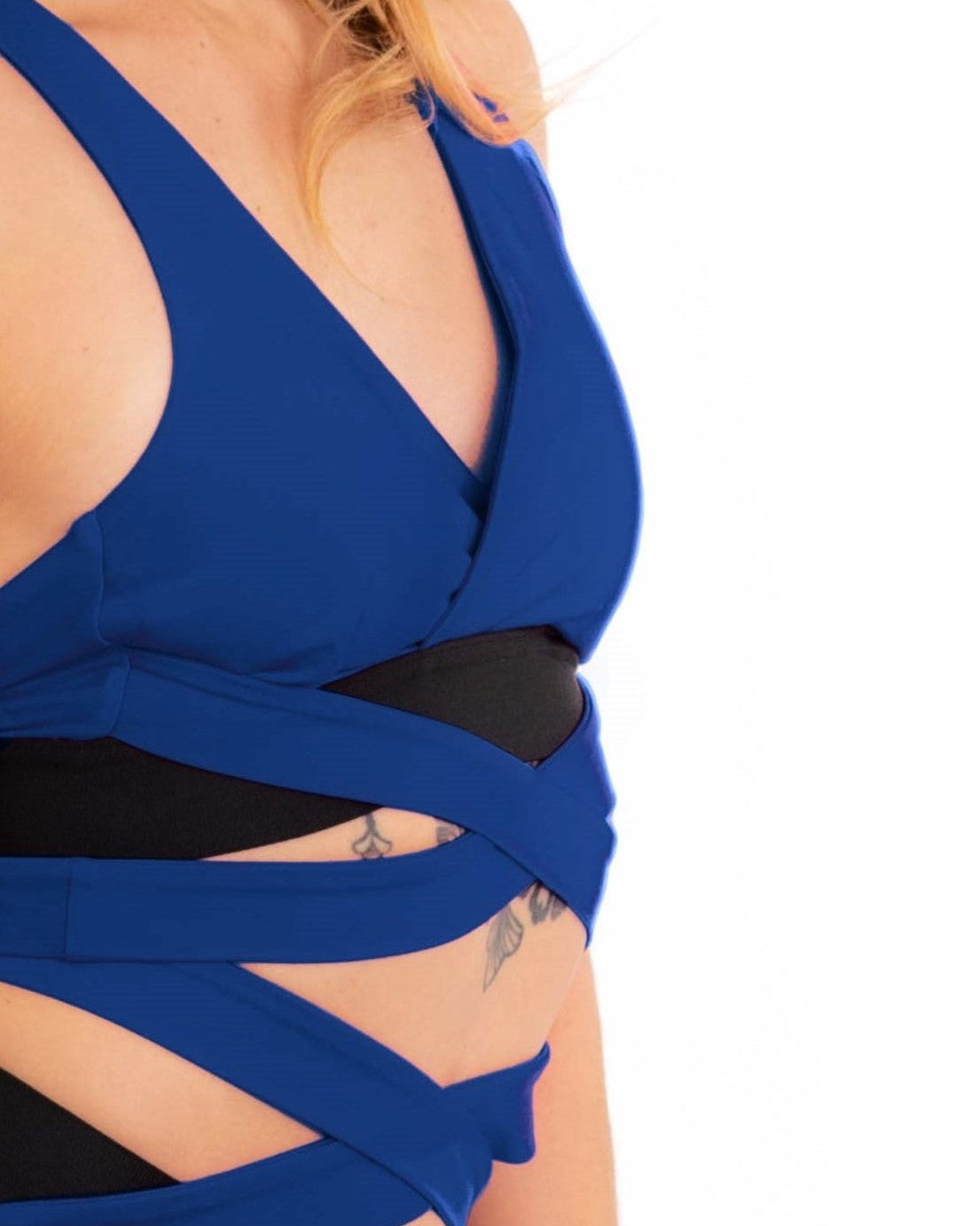 Wrap top in deep blue sea / Pre-Workout & Flow Pants Bundle in classic black