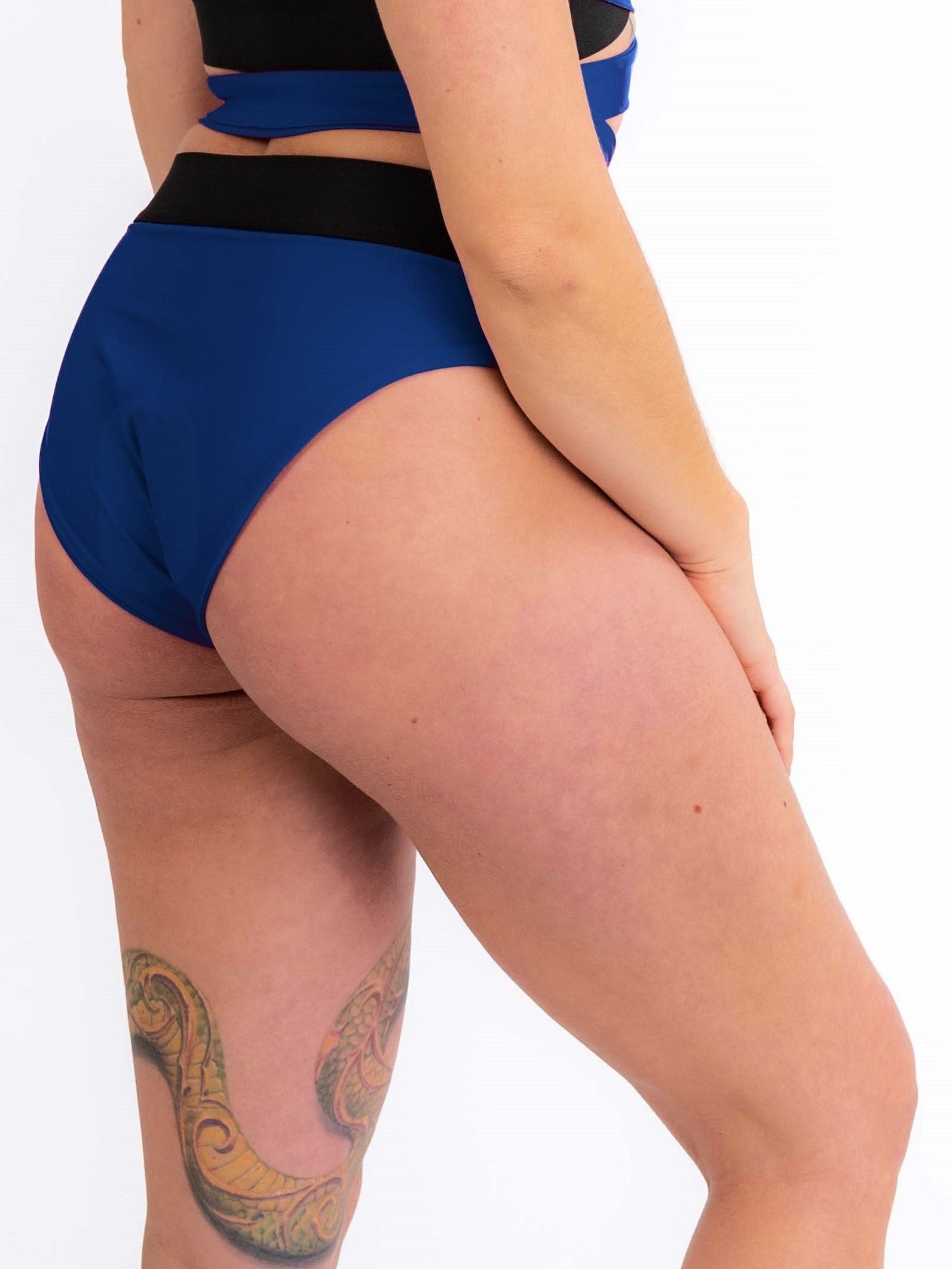 Wrap Shorts in deep blue sea